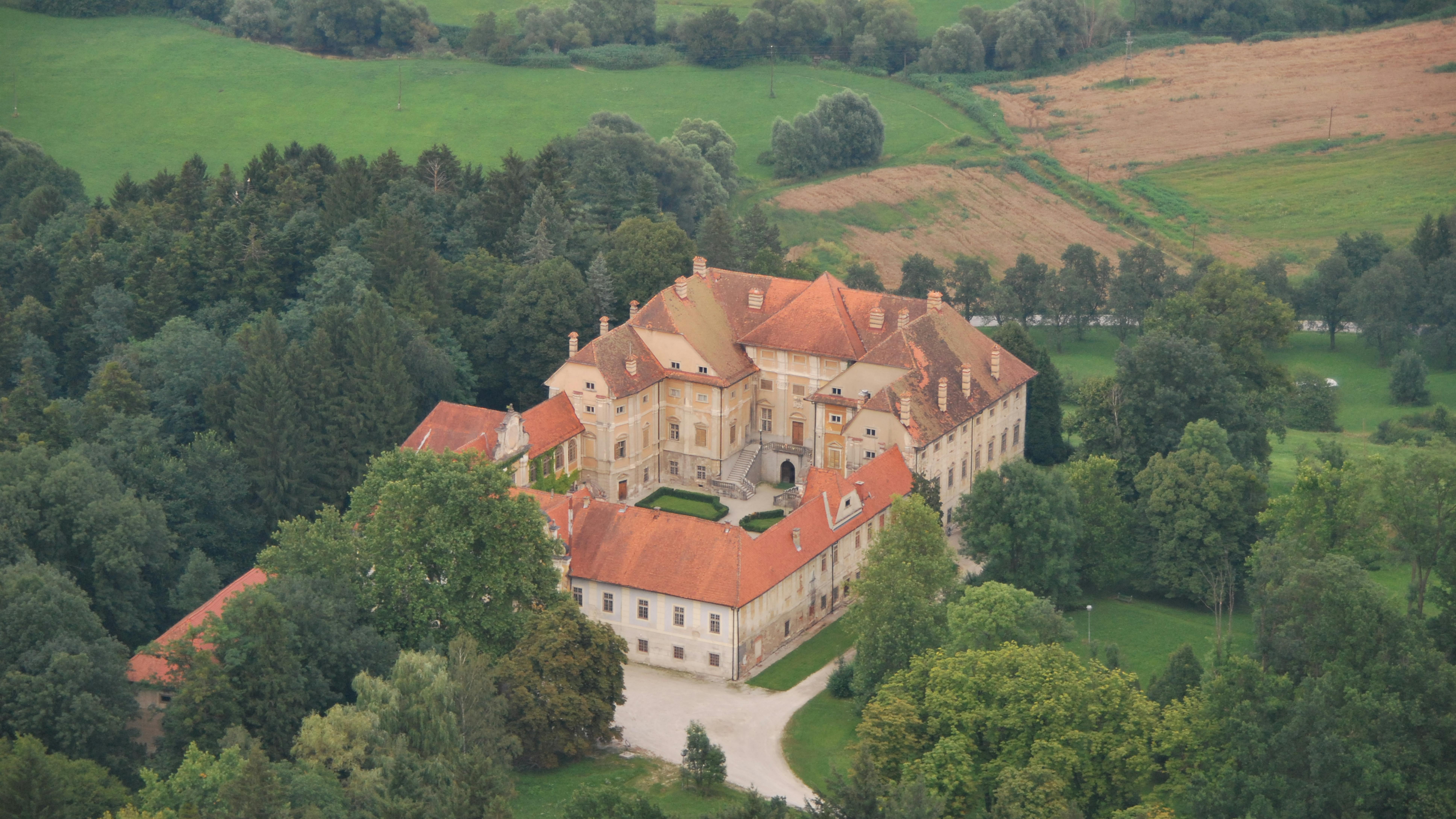 Štatenberg Manor